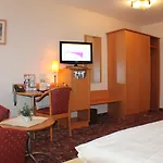 Hotell Avantgarde 3*