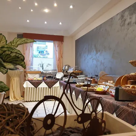 Avantgarde Hotel 3*